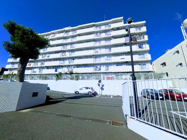 横浜市保土ケ谷区瀬戸ケ谷町のマンション