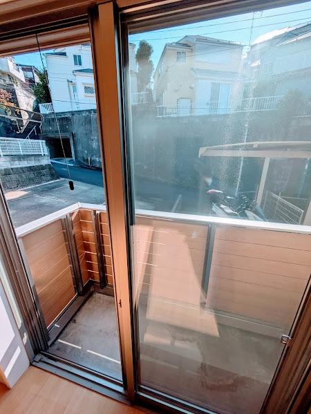 横浜市神奈川区三枚町のアパート