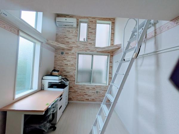 横浜市神奈川区子安台１丁目の事務所