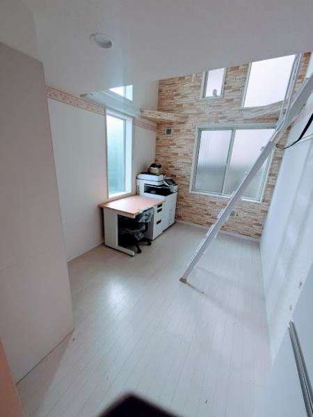 横浜市神奈川区子安台１丁目の事務所