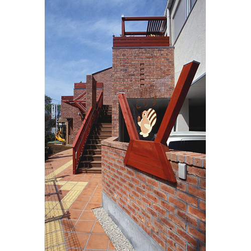 横浜市神奈川区菅田町のマンション(保育園こりす)