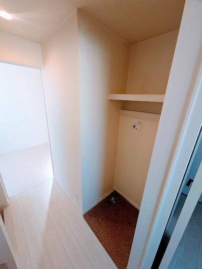 横浜市西区浜松町の貸家