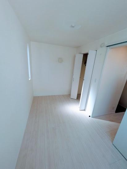 横浜市西区浜松町の貸家