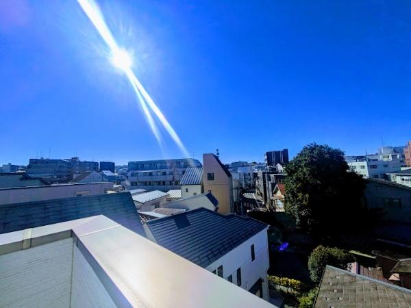 横浜市西区浜松町の貸家