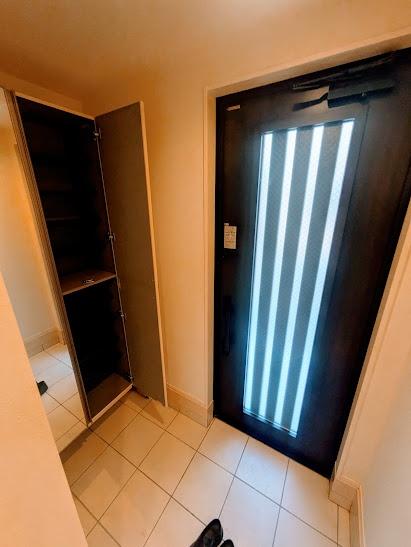 横浜市西区浜松町の貸家