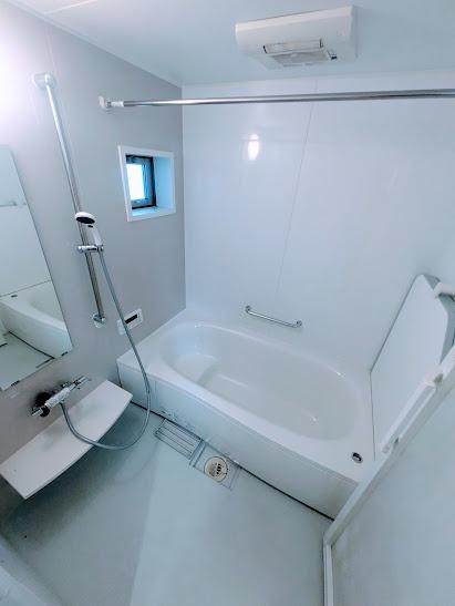 横浜市西区浜松町の貸家