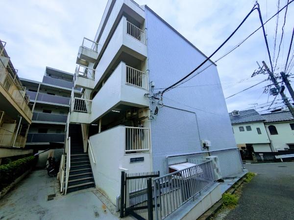横浜市神奈川区松見町１丁目のマンション