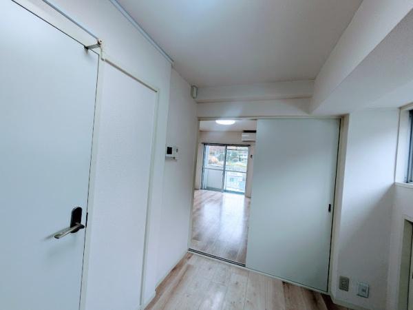 横浜市神奈川区松見町１丁目のマンション