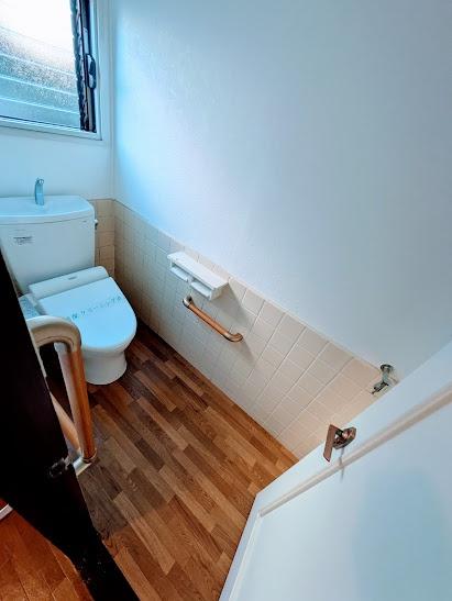 横浜市神奈川区三枚町の貸家