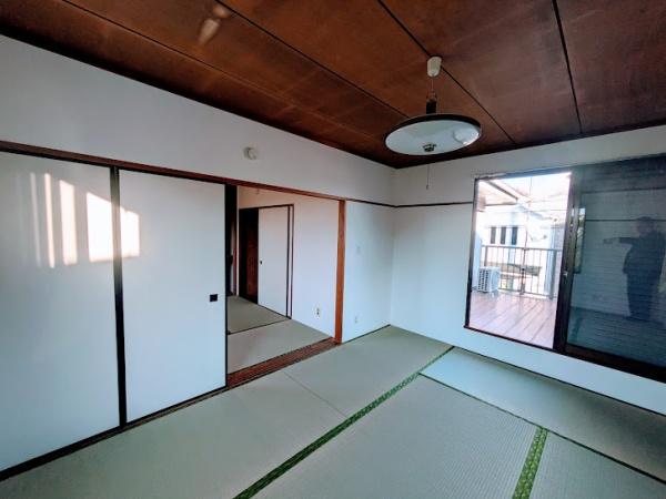 横浜市神奈川区三枚町の貸家