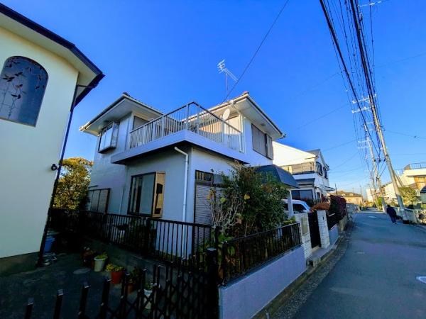 横浜市神奈川区三枚町の貸家