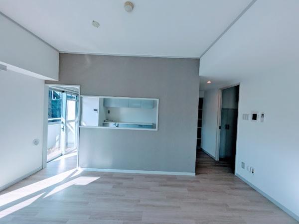 横浜市神奈川区三ツ沢西町のテラスハウス