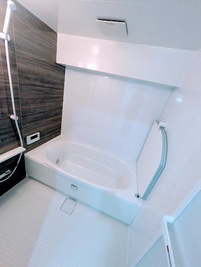 横浜市神奈川区三ツ沢西町のテラスハウス