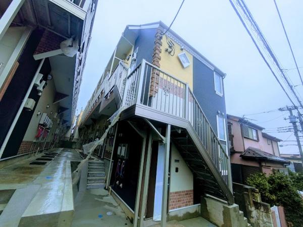 横浜市西区境之谷の事務所