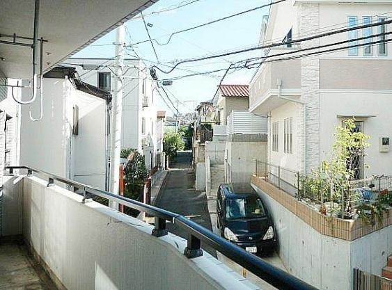 横浜市西区藤棚町２丁目のマンション