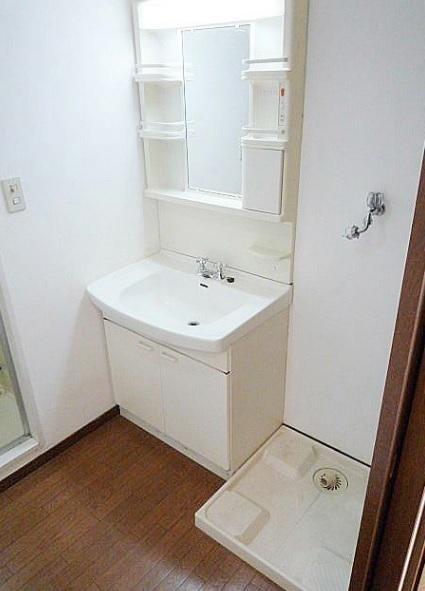 横浜市西区藤棚町２丁目のマンション