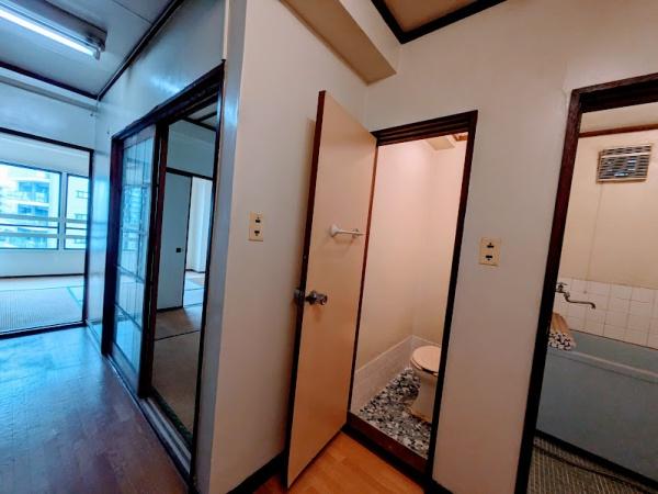 横浜市西区南浅間町のマンション
