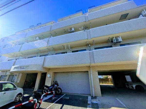 横浜市神奈川区羽沢南１丁目のマンション
