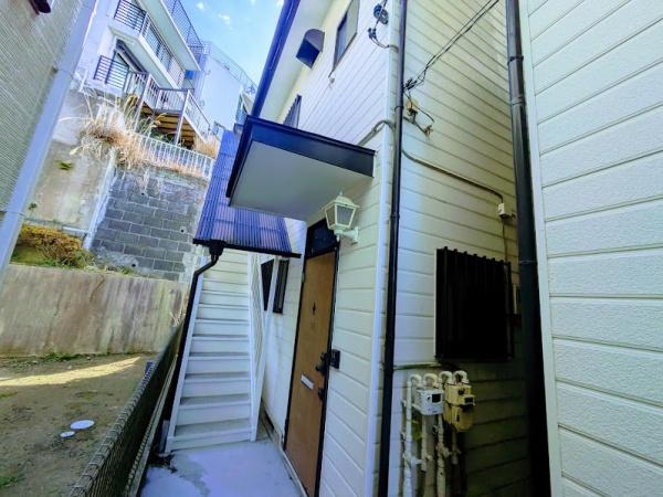 横浜市南区永田南１丁目のアパート