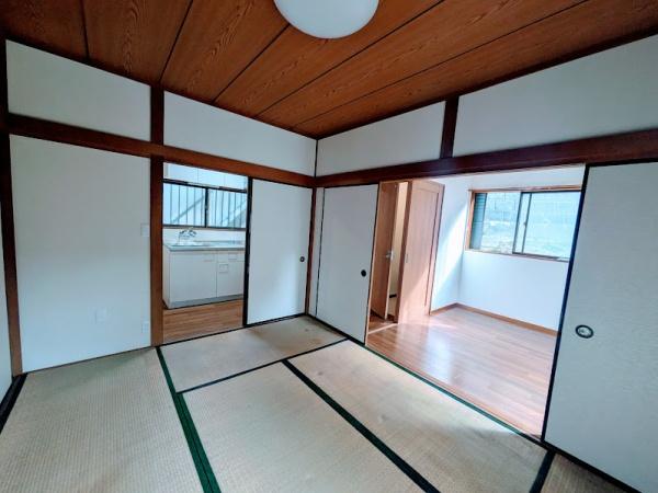 横浜市南区永田南１丁目のアパート