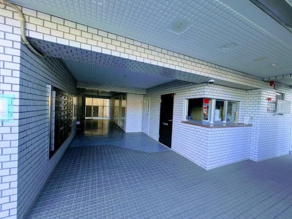 横浜市緑区鴨居４丁目のマンション