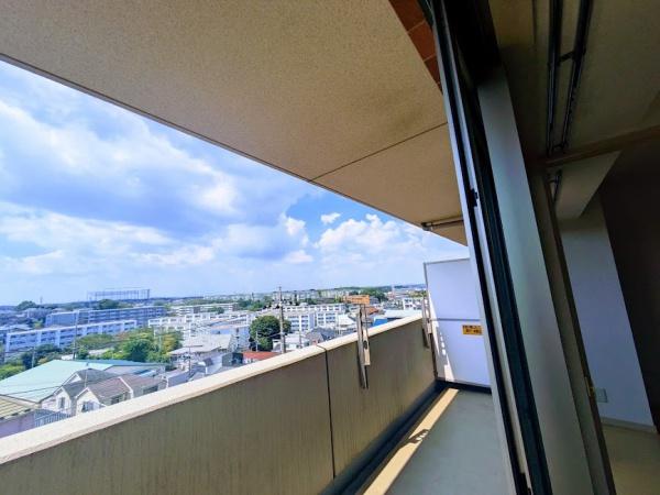 横浜市神奈川区神大寺１丁目のマンション