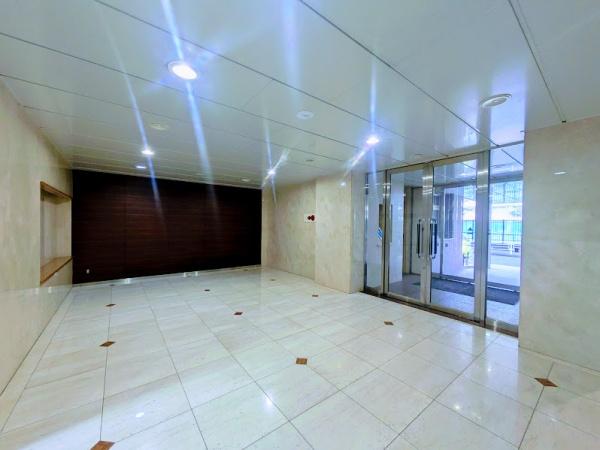 横浜市南区白妙町２丁目のマンション