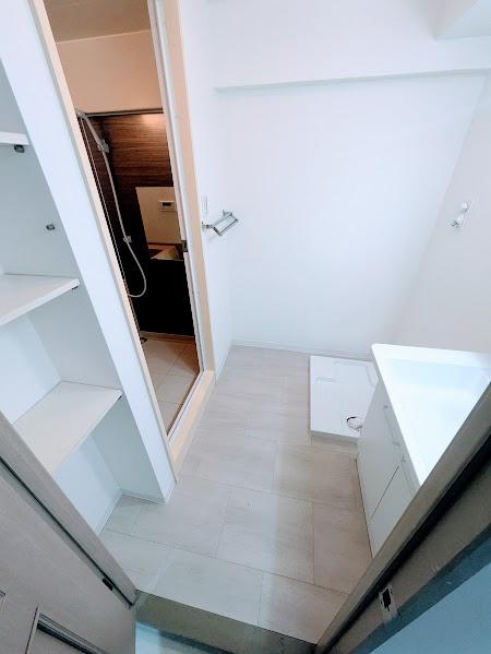 横浜市南区白妙町２丁目のマンション