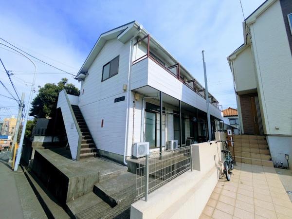 横浜市保土ケ谷区岡沢町のアパート