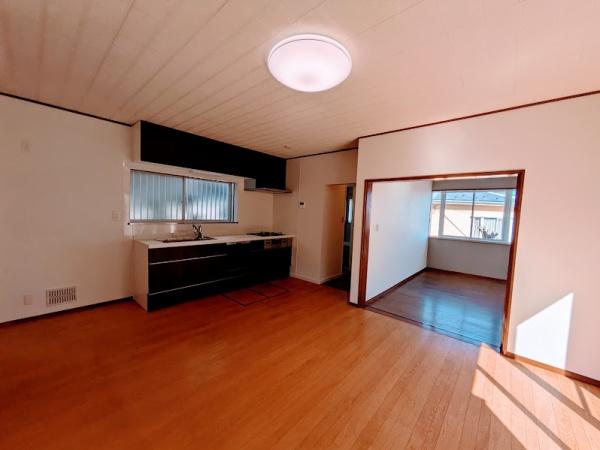 横浜市戸塚区矢部町の貸家