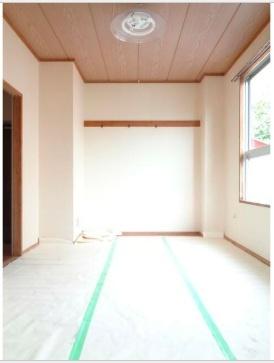 横浜市神奈川区三枚町のマンション