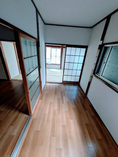 横浜市南区三春台のアパート