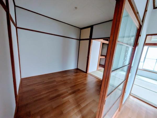 横浜市南区三春台のアパート