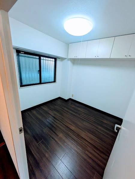 横浜市南区六ツ川３丁目のマンション