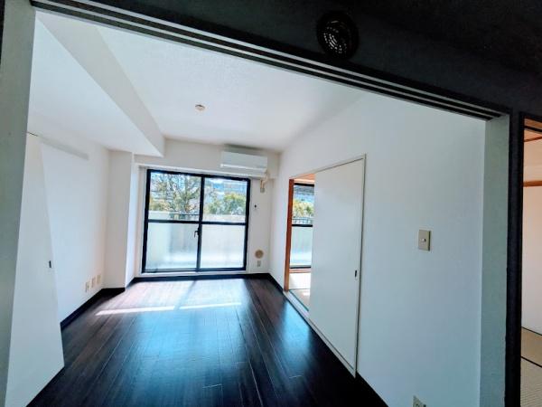 横浜市南区六ツ川３丁目のマンション