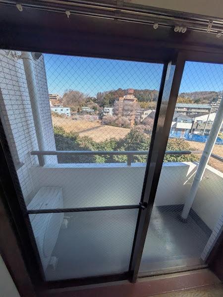 横浜市神奈川区菅田町のマンション