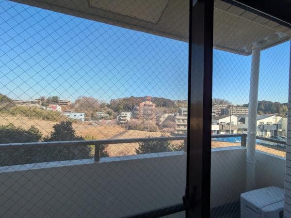 横浜市神奈川区菅田町のマンション
