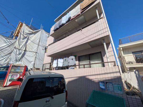横浜市神奈川区菅田町のマンション