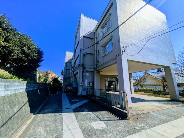 横浜市中区大平町のマンション