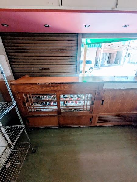 横浜市西区中央２丁目の店舗（建物一部）