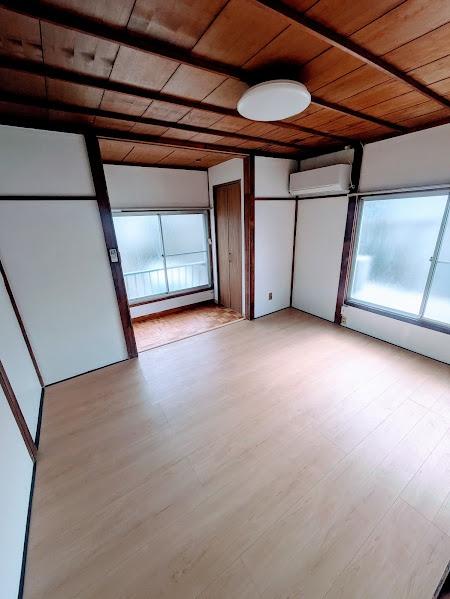 横浜市戸塚区吉田町の貸家