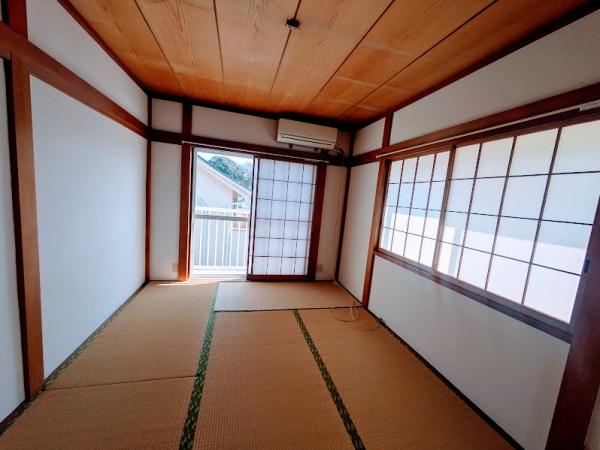 横浜市保土ケ谷区仏向西のテラスハウス