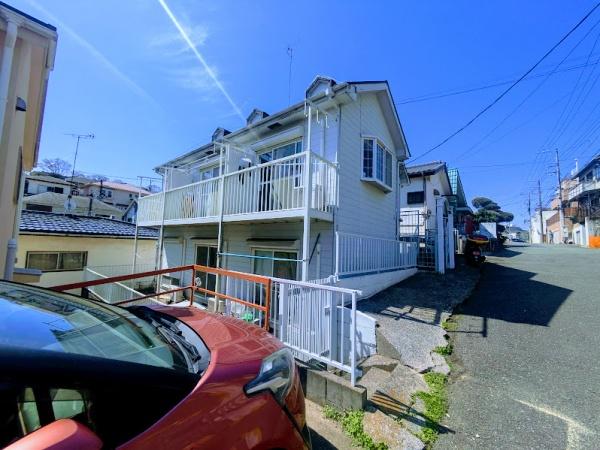 横浜市保土ケ谷区仏向西のテラスハウス