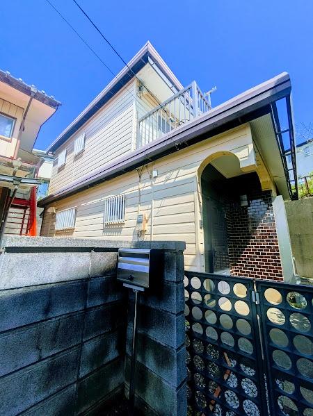 横浜市港南区日野中央２丁目の貸家
