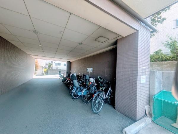 横浜市保土ケ谷区権太坂１丁目のマンション