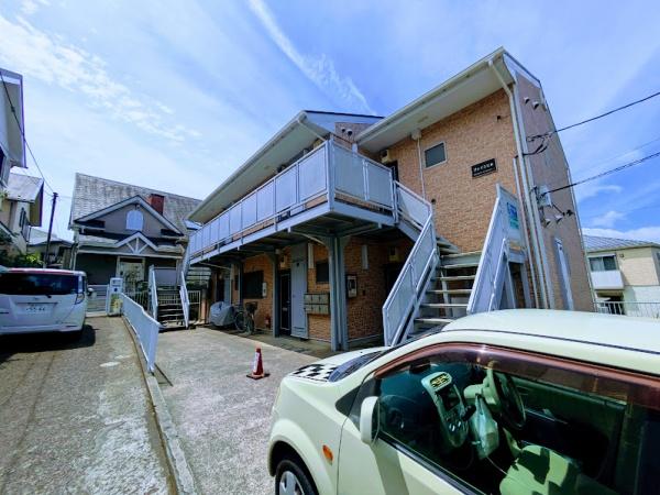 横浜市神奈川区片倉５丁目のアパート