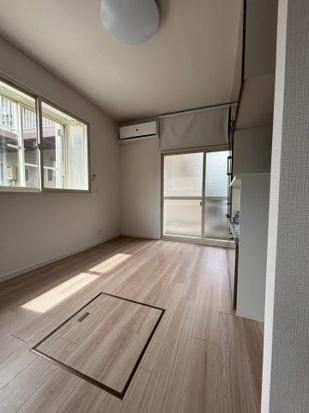 小泉貸家