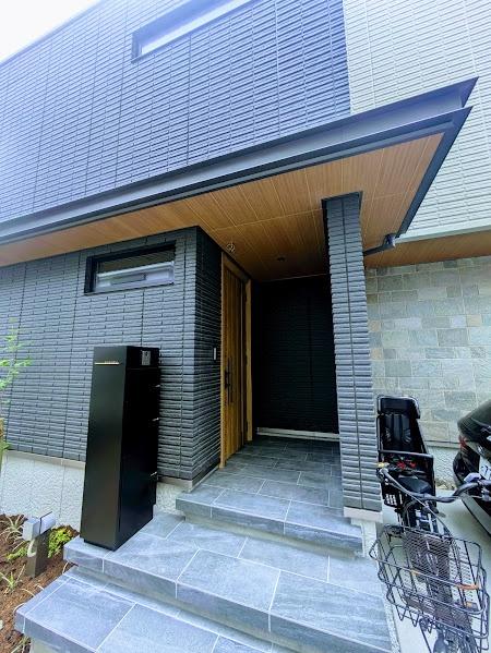 横浜市神奈川区上反町１丁目のアパート