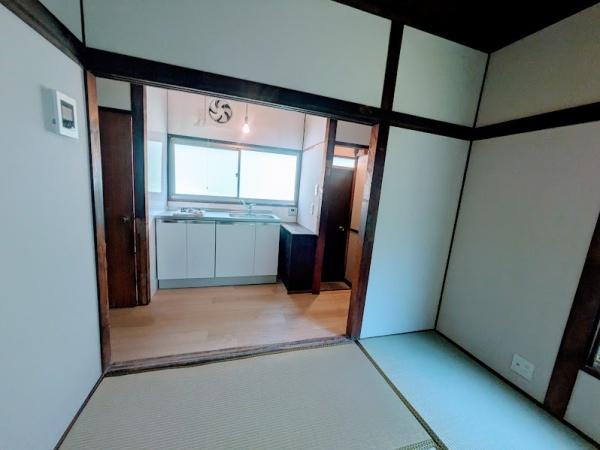 横浜市南区中村町４丁目の貸家