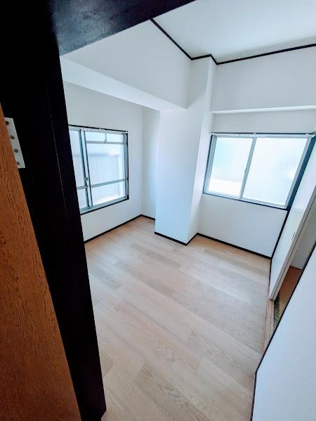 横浜市南区大岡５丁目のマンション